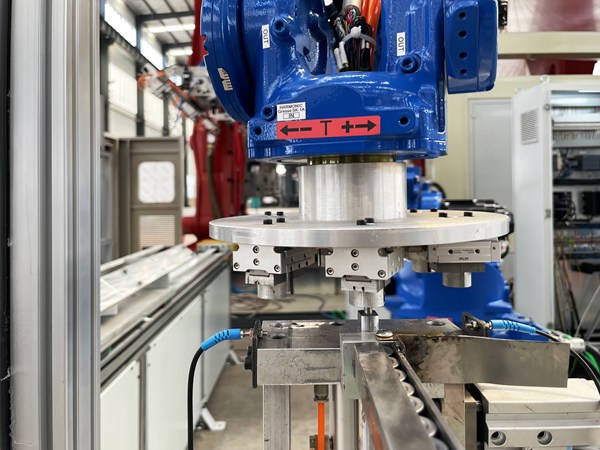 碼垛機(jī)器人生產(chǎn)線的編程介紹