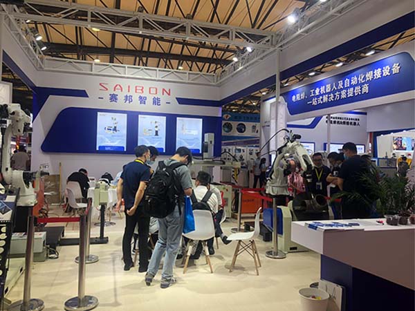 機器人焊接變位機生產廠家提供免費的技術培訓