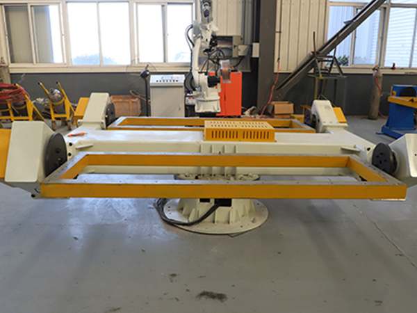 機(jī)器人焊接設(shè)備實現(xiàn)批量生產(chǎn) 機(jī)器人焊接設(shè)備實現(xiàn)批量生產(chǎn)