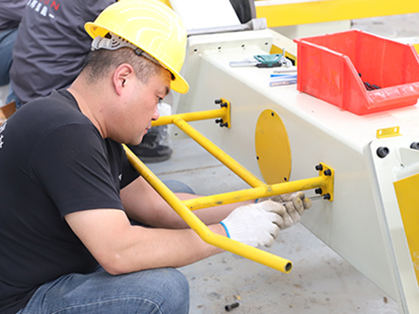 焊接變位機(jī)如何進(jìn)行調(diào)試? 焊接變位機(jī)如何進(jìn)行調(diào)試?