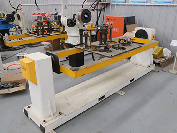 焊接變位機操作注意事項 焊接變位機操作注意事項