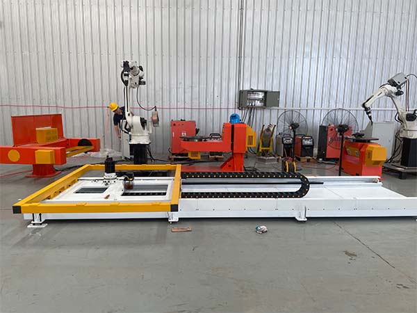 工業(yè)焊接機器人廠家報價 工業(yè)焊接機器人廠家報價