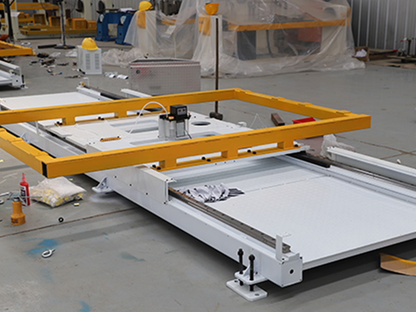 使用機(jī)器人行走地軌的注意事項(xiàng) 使用機(jī)器人行走地軌的注意事項(xiàng)